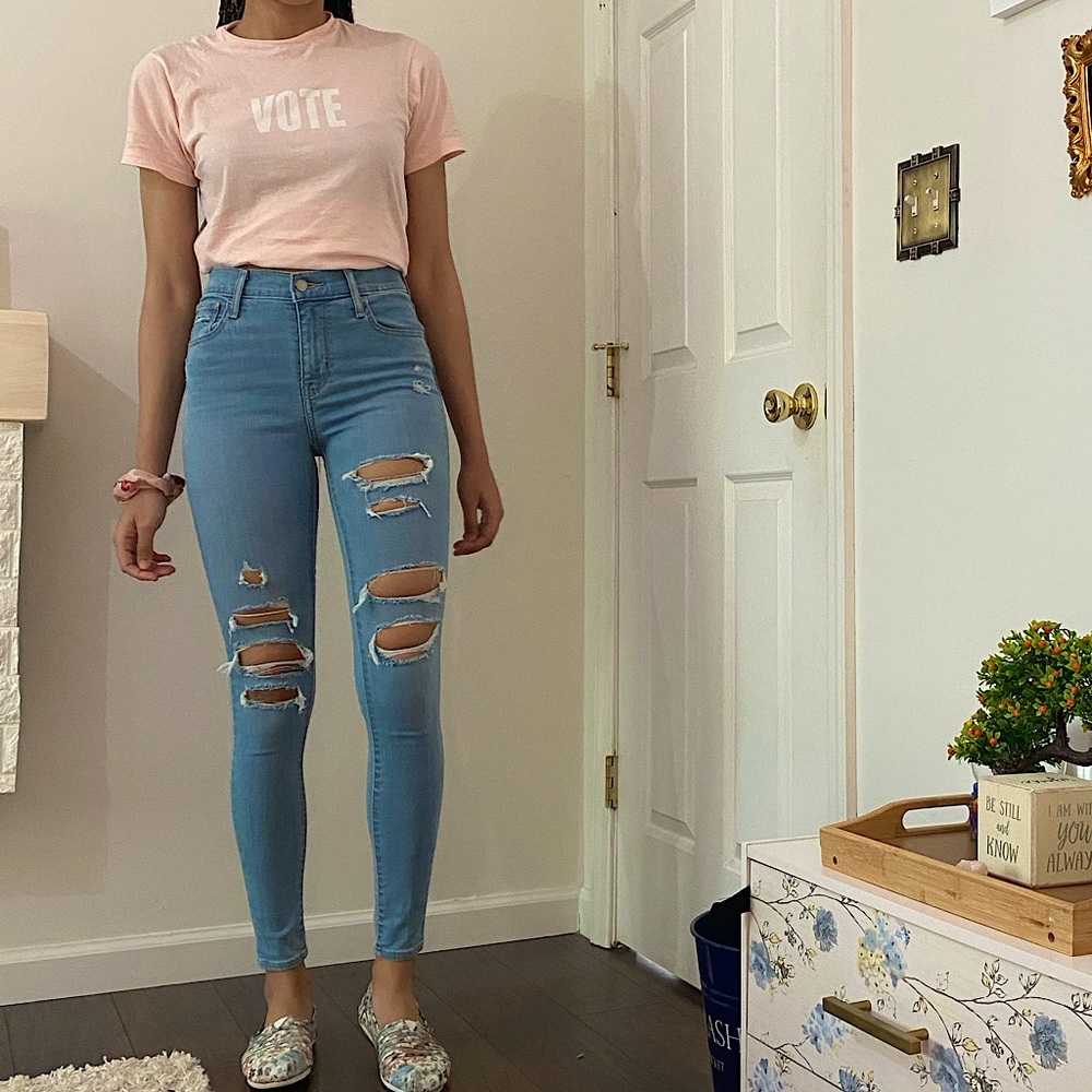 LEVIS HIGH RISE 720 Jean - Picture 3 of 5